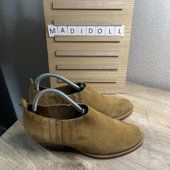 Nine West Tan Ankle Booties - Picture 1 of 7